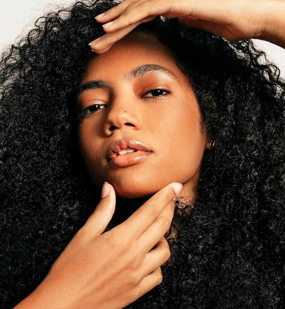 Beauty Product Woman Image 944x1024 1